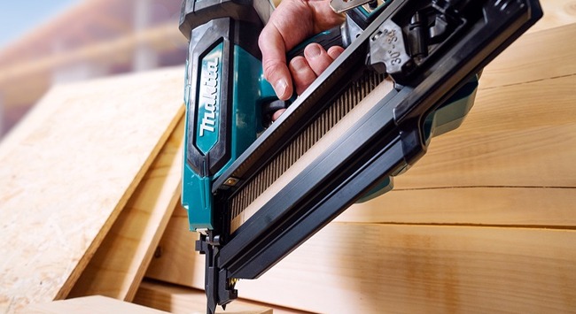 Makita cordless framing nailers